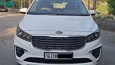 Used Kia Carnival Prestige 7 STR in Ahmedabad