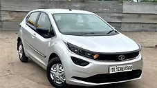 Used Tata Altroz XE Petrol [2020-2023] in Delhi