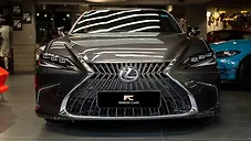 Used Lexus ES 300h Luxury in Delhi
