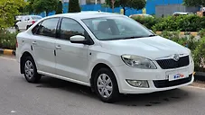 Used Skoda Rapid Ambition 1.6 MPI AT in Hyderabad