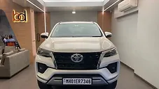 Used Toyota Fortuner 4x2 AT in Mumbai