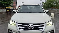 Used Toyota Fortuner 4x2 AT in Mumbai