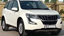 Used Mahindra XUV500 W9 AT in Delhi