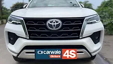 Used Toyota Fortuner 4x2 AT in Mumbai