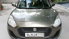 Used Maruti Suzuki Swift VXi in Delhi