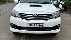 Used Toyota Fortuner 4x2 AT in Mumbai