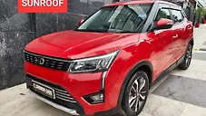 Used Mahindra XUV300 W8 (O) 1.2 Petrol [2019] in Delhi