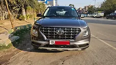 Used Hyundai Venue S 1.2 Petrol in Delhi