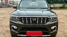 Used Mahindra Scorpio Z8 Petrol AT 7 STR [2023-2024] in Delhi