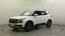 Used Hyundai Venue S (O) 1.2 Petrol [2023-2025] in Ahmedabad