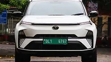 Used Tata Nexon EV Creative Plus Medium Range in Delhi