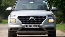Used Hyundai Venue S 1.2 Petrol in Delhi