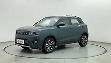 Used Mahindra XUV300 1.5 W8 (O) AMT [2019-2020] in Thane