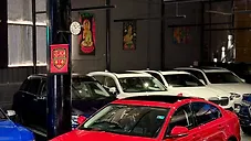 Used Jaguar XE SE in Delhi