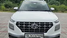 Used Hyundai Venue S 1.2 Petrol in Delhi