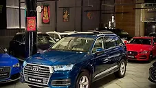 Used Audi Q7 45 TFSI Technology Pack in Delhi