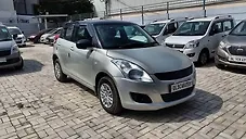 Used Maruti Suzuki Swift LXi in Delhi