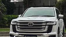 Used Toyota Land Cruiser LC 200 VX in Pune