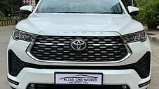 Used Toyota Innova Hycross VX (O) Hybrid 7 STR in Mumbai