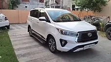 Used Toyota Innova Crysta 2.4 VX 7 STR [2016-2020] in Lucknow