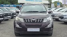 Used Mahindra XUV500 W10 in Pune