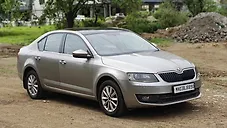 Used Skoda Octavia Elegance 1.8 TSI AT in Navi Mumbai