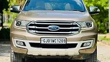 Used Ford Endeavour Trend 2.2 4x2 AT in Ahmedabad