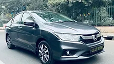 Used Honda City V in Delhi