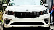 Used Kia Carnival Limousine Plus 7 STR in Chennai