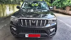 Used Mahindra Scorpio Z4 Petrol MT 7 STR [2022] in Delhi