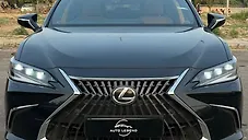 Used Lexus ES 300h Luxury in Gurgaon