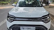 Used Kia Carens Prestige 1.4 Petrol MT 7 STR in Delhi