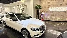Used Mercedes-Benz E-Class E 200 Avantgarde in Delhi