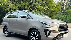 Used Toyota Innova Crysta ZX 7 STR in Delhi