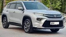 Used Toyota Urban Cruiser Hyryder V Hybrid [2023-2025] in Delhi