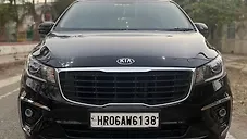 Used Kia Carnival Premium 7 STR in Delhi