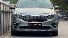 Used Kia Carnival Limousine 7 STR in Delhi