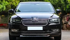 Used Skoda Superb Style TSI AT in Delhi