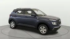 Used Hyundai Venue S 1.2 Petrol in Delhi