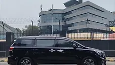 Used Kia Carnival Prestige 7 STR in Delhi