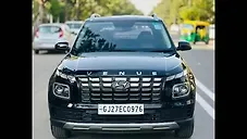 Used Hyundai Venue SX 1.2 Petrol MT Knight Edition in Ahmedabad