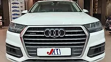 Used Audi Q7 45 TDI Technology Pack in Ahmedabad