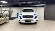 Used Toyota Land Cruiser LC 200 VX in Kolkata