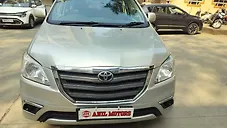Used Toyota Innova 2.5 GX 8 STR BS-IV in Thane