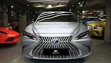 Used Lexus ES 300h Luxury in Delhi