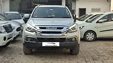 Used Isuzu MU-X 4x2 in Gorakhpur