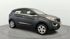Used Tata Nexon XM in Delhi