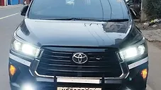 Used Toyota Innova Crysta 2.4 V Diesel in Kanpur