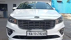 Used Kia Carnival Limousine Plus 7 STR in Bangalore