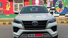 Used Toyota Fortuner 2.8 4x2 AT [2016-2020] in Delhi
